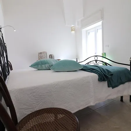 Dimora Jolanda Gæstehus Uggiano La Chiesa