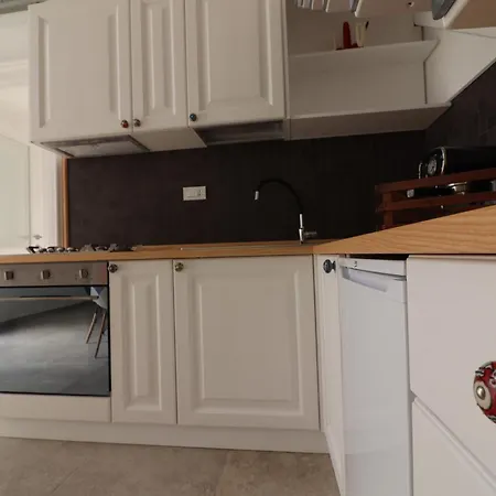 Pensión Dimora Jolanda 3*