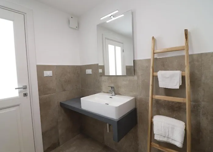 Guest house Dimora Jolanda 3*